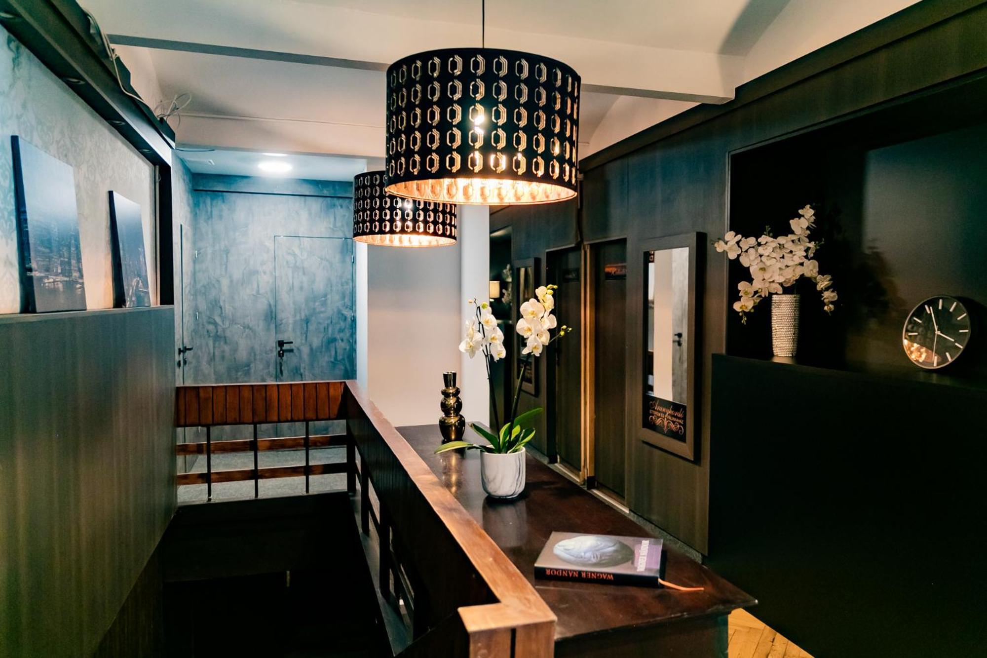 Motel1- A Megfizetheto Luxus! Dunaújváros エクステリア 写真