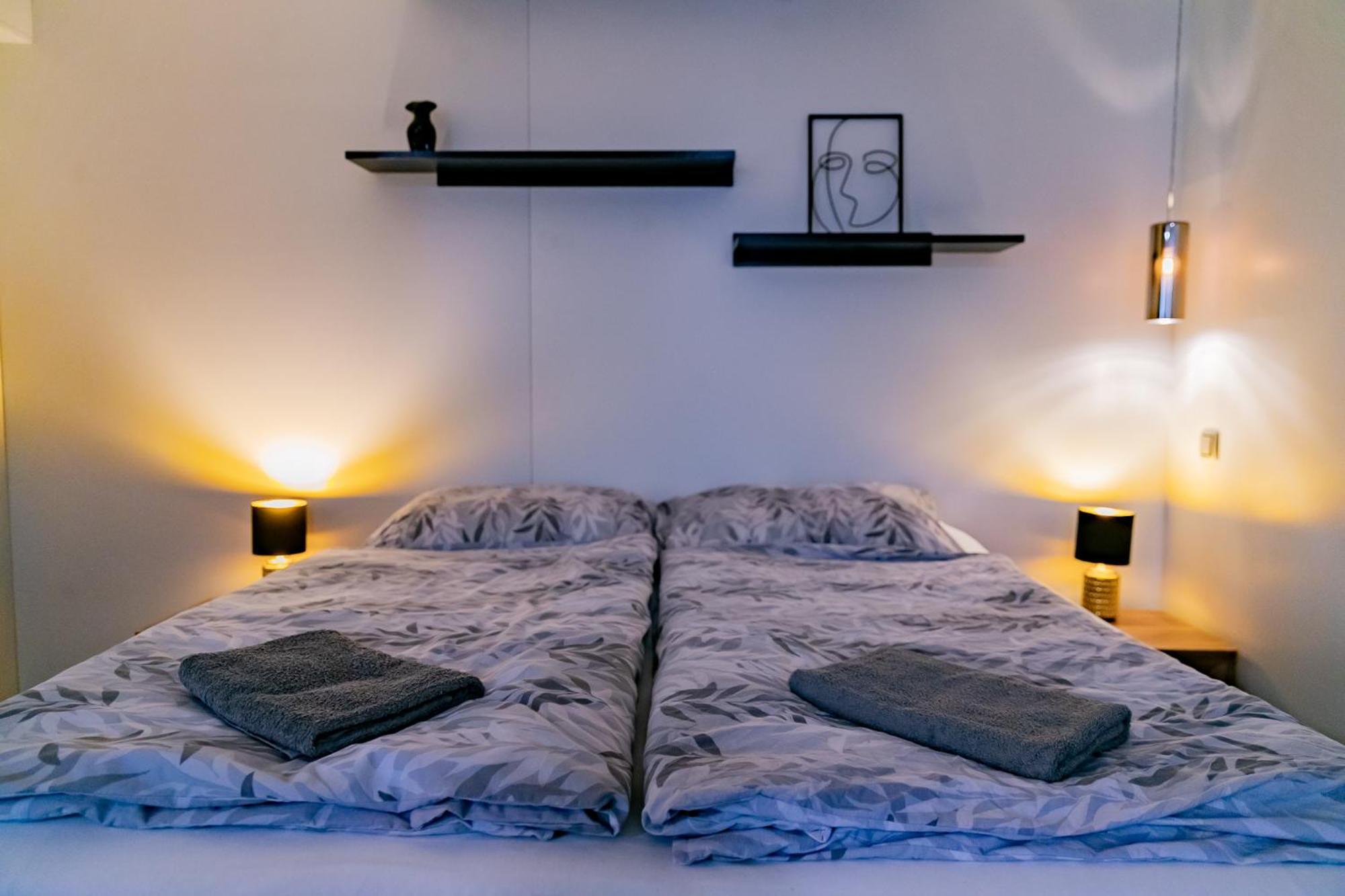 Motel1- A Megfizetheto Luxus! Dunaújváros エクステリア 写真