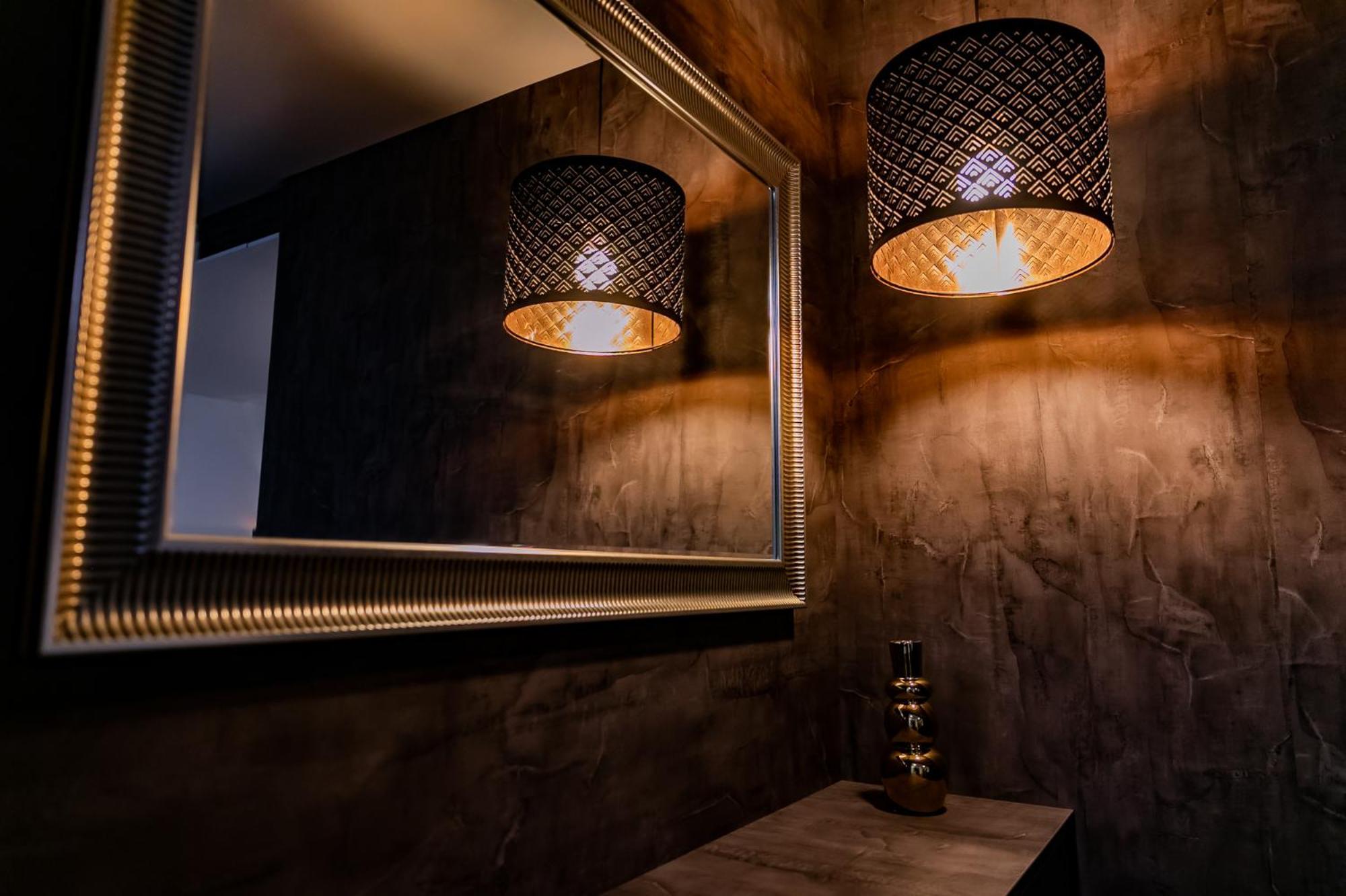Motel1- A Megfizetheto Luxus! Dunaújváros エクステリア 写真