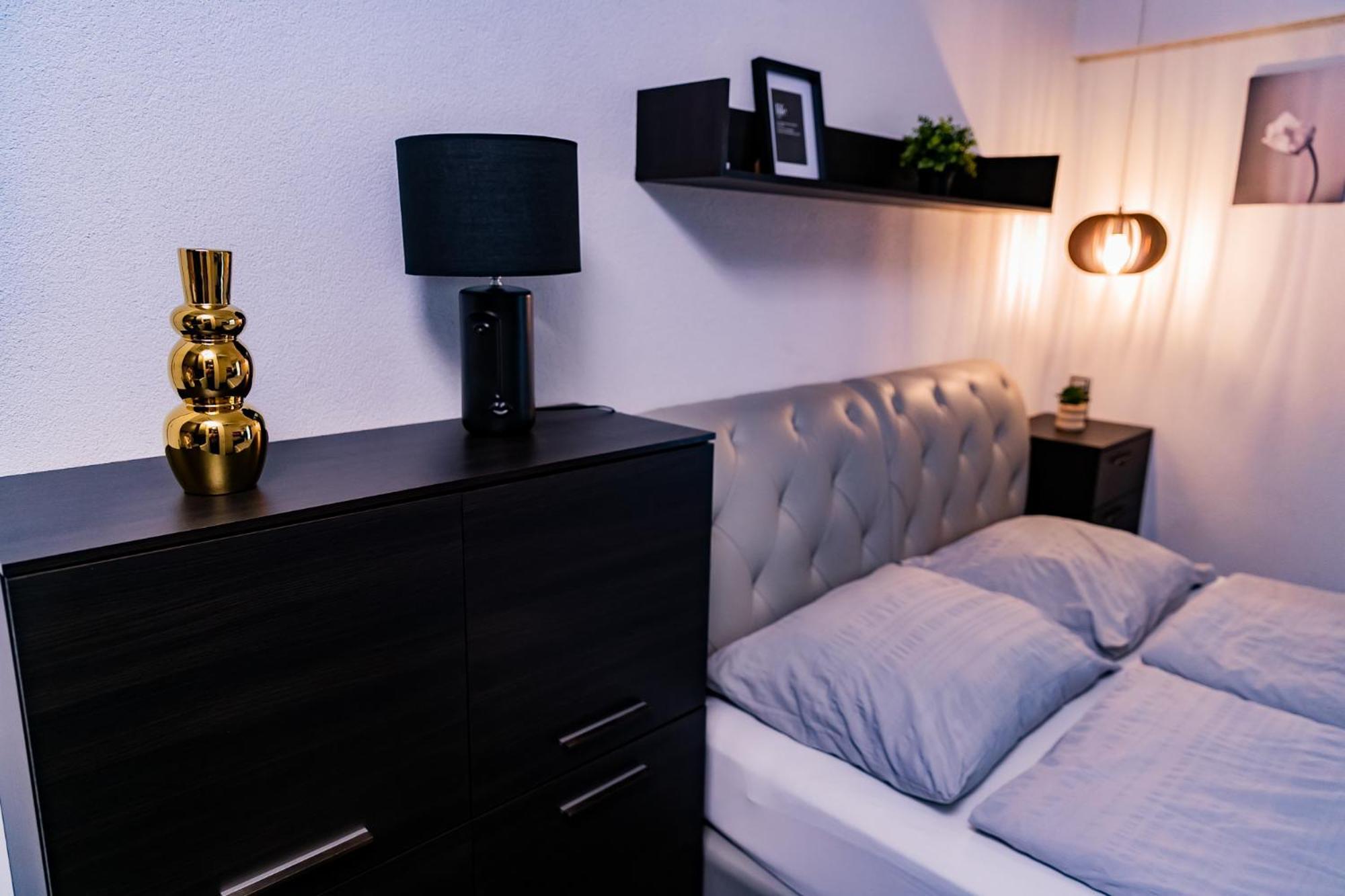 Motel1- A Megfizetheto Luxus! Dunaújváros エクステリア 写真