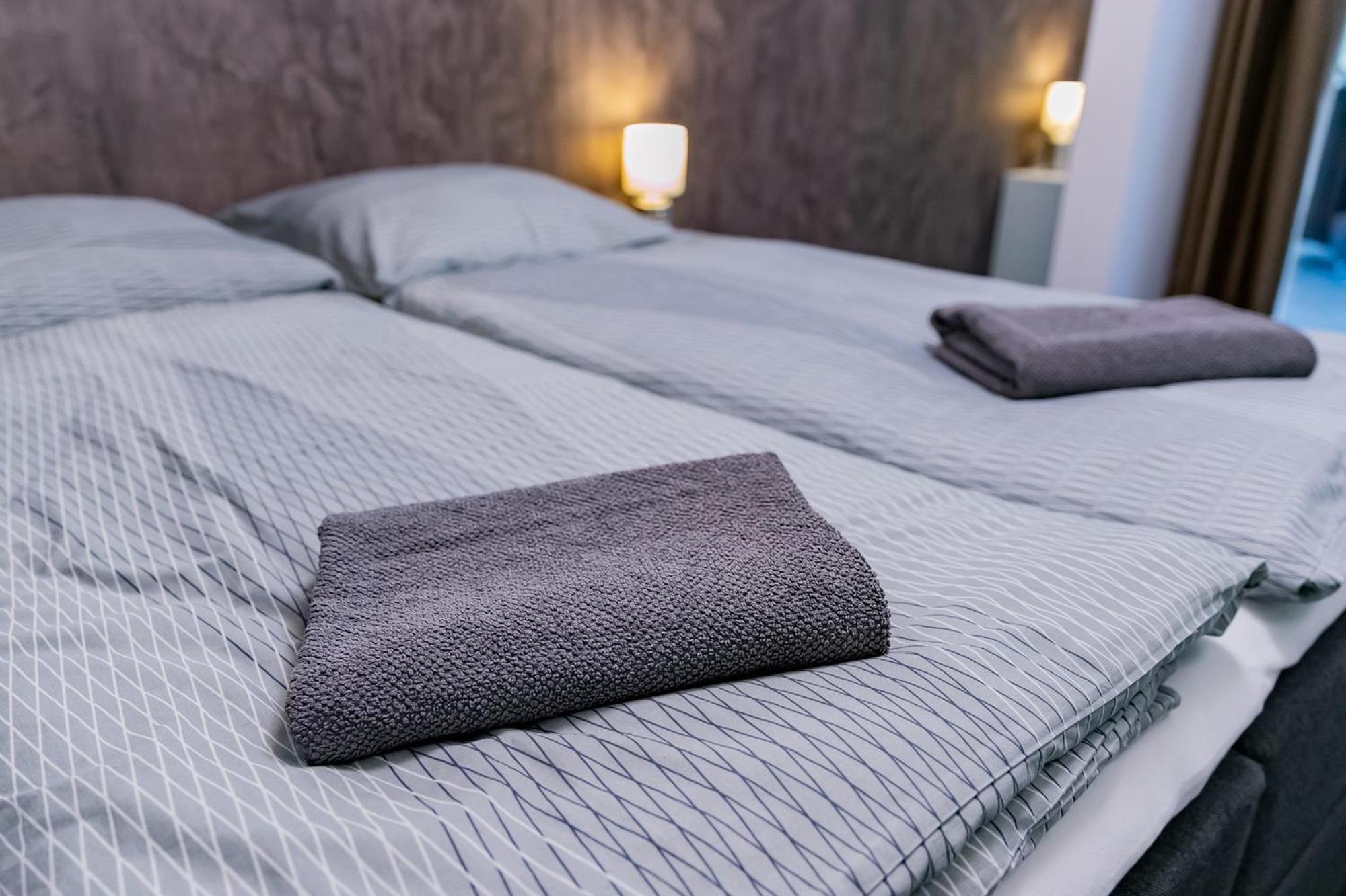 Motel1- A Megfizetheto Luxus! Dunaújváros エクステリア 写真