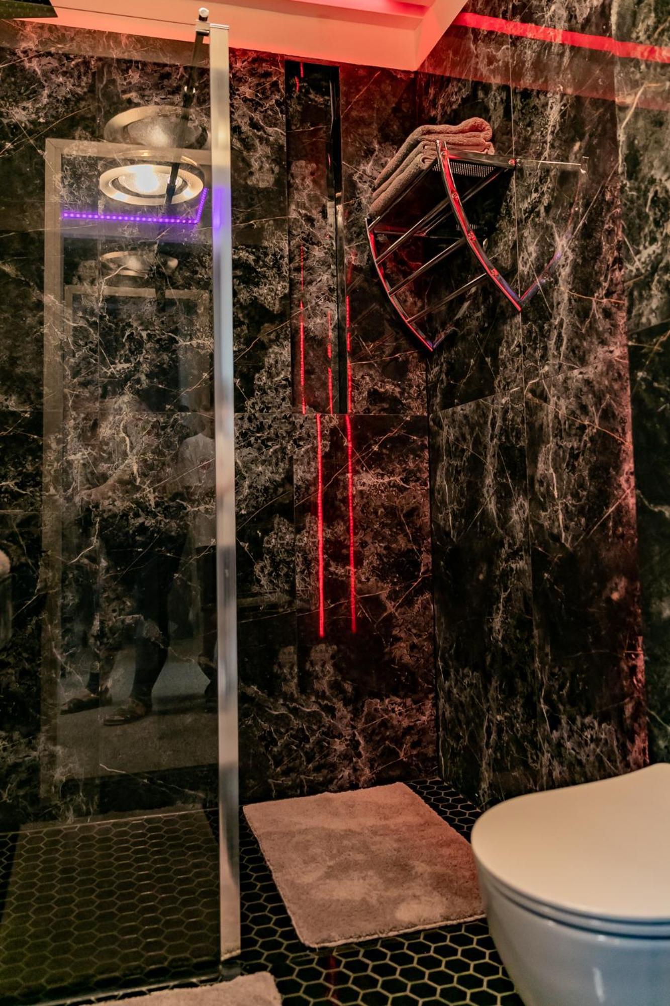 Motel1- A Megfizetheto Luxus! Dunaújváros エクステリア 写真